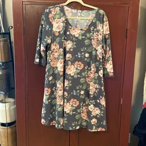 Floral Dress or Tunic Large 3/4 sleeves
